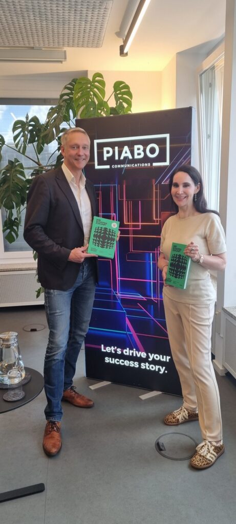 Holger Holland and Prof. Dr. Anabel Ternès von Hattburg with the book at PIABO in Berlin